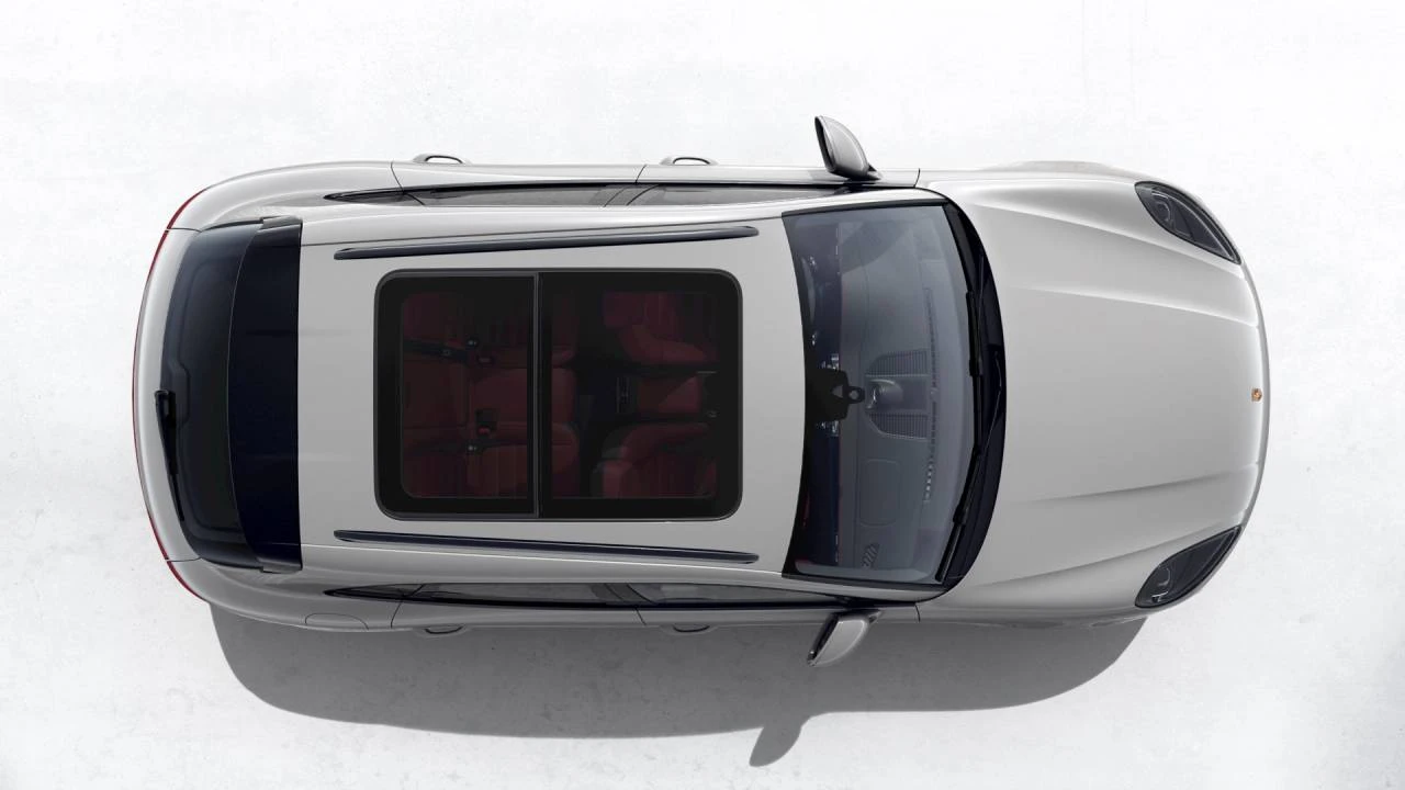 2026 Porsche Macan - Image 5 of 10
