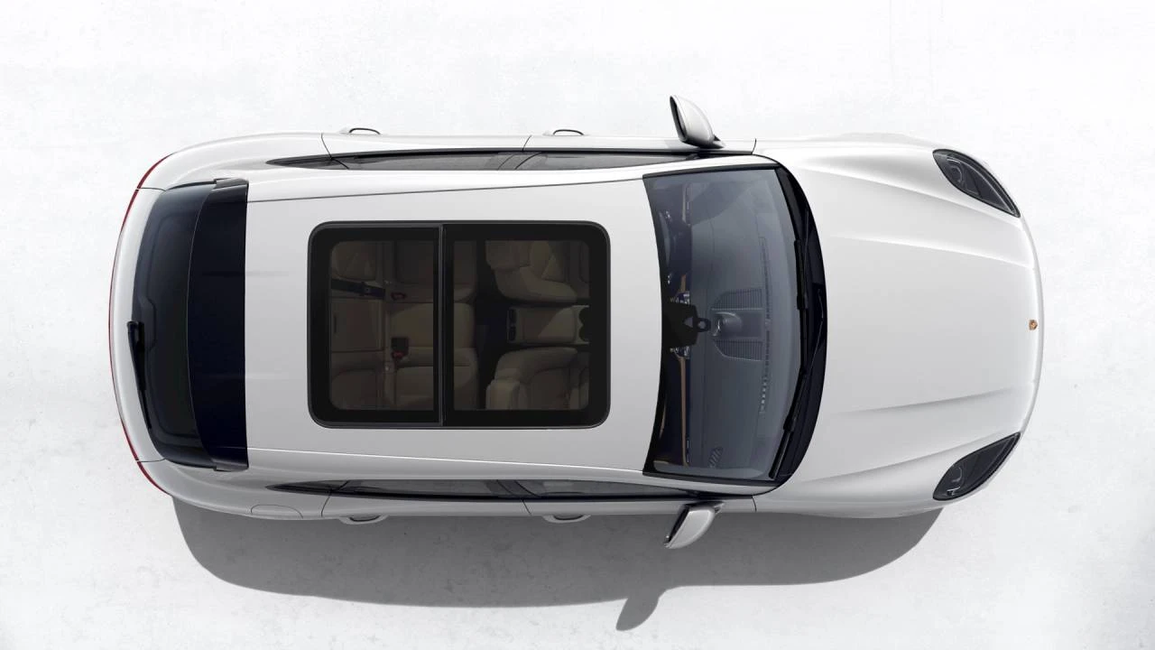 2026 Porsche Macan - Image 5 of 10