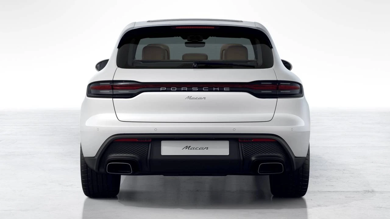 2026 Porsche Macan - Image 7 of 10