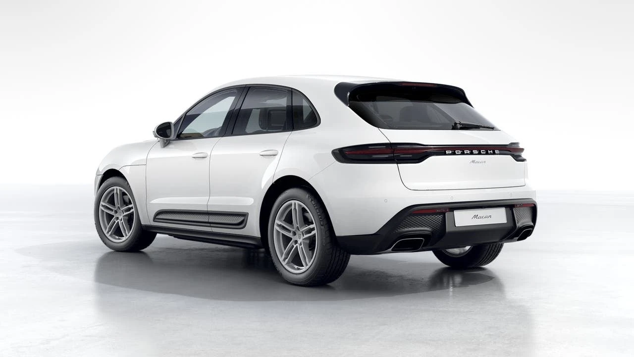 2026 Porsche Macan - Image 3 of 10