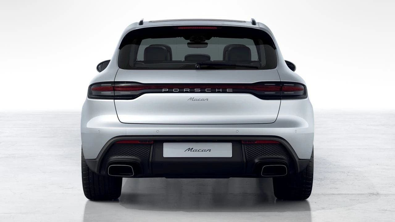 2026 Porsche Macan - Image 7 of 10