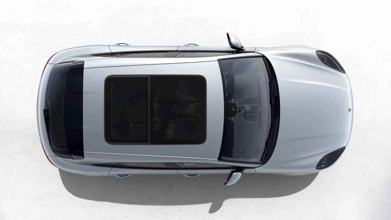 2026 Porsche Macan - Image 5 of 10