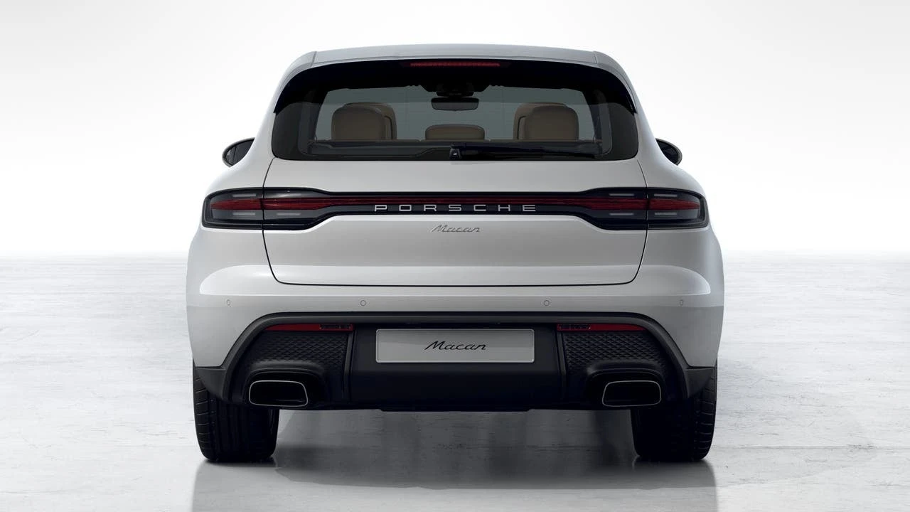 2026 Porsche Macan - Image 7 of 10