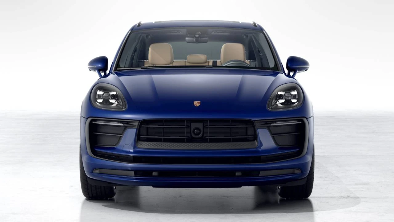 2026 Porsche Macan - Image 8 of 10
