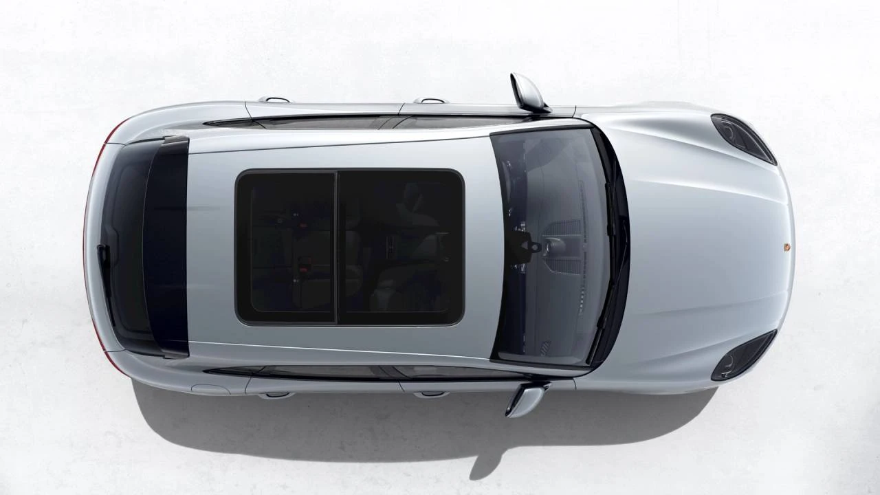 2026 Porsche Macan - Image 5 of 10