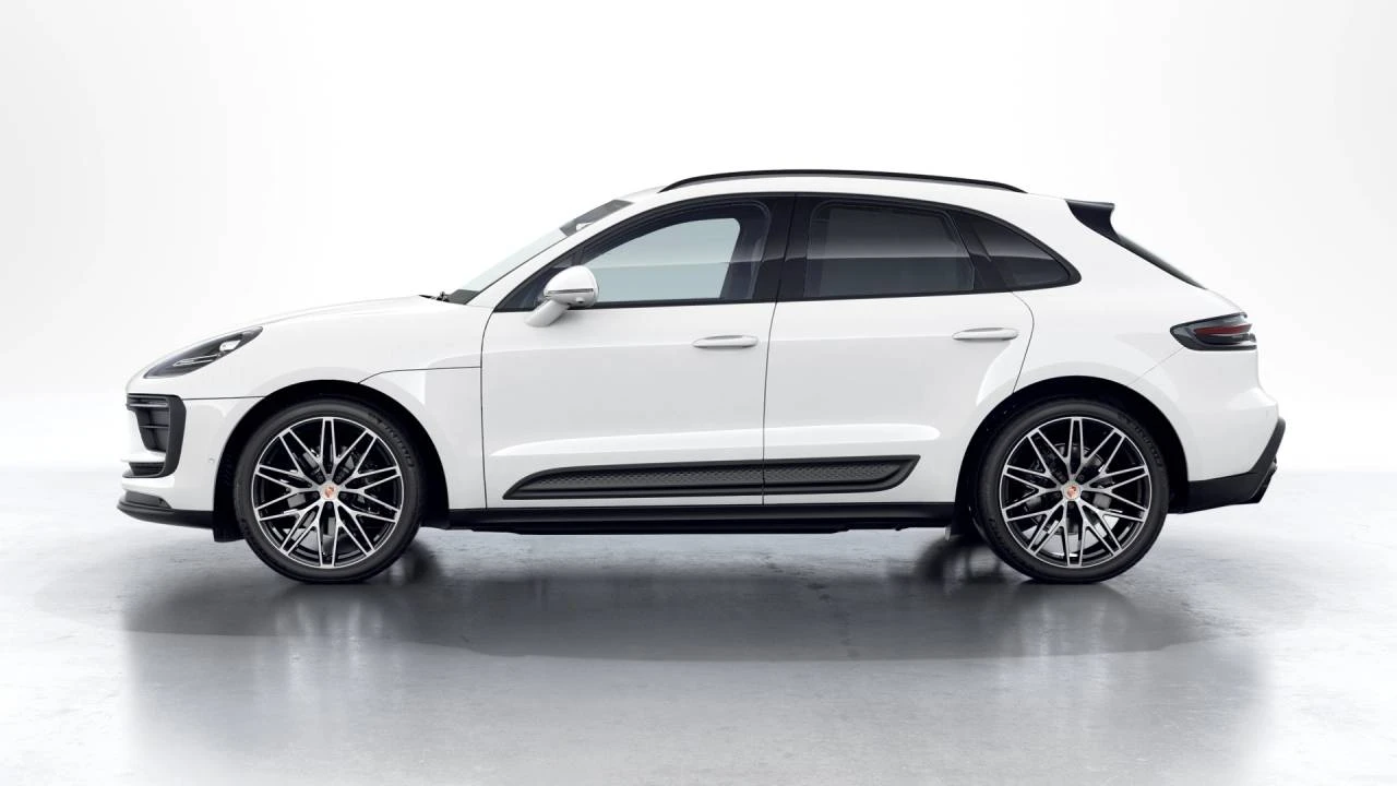 2026 Porsche Macan - Image 2 of 10