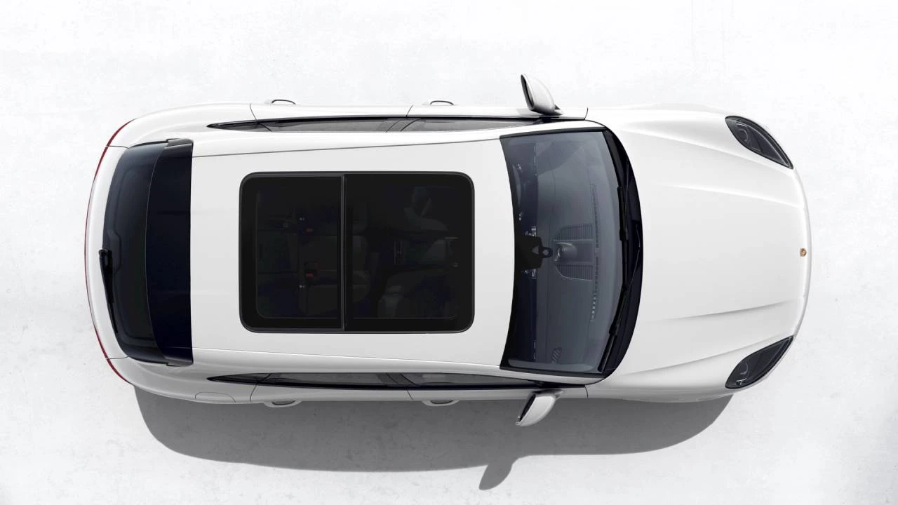 2026 Porsche Macan - Image 5 of 10