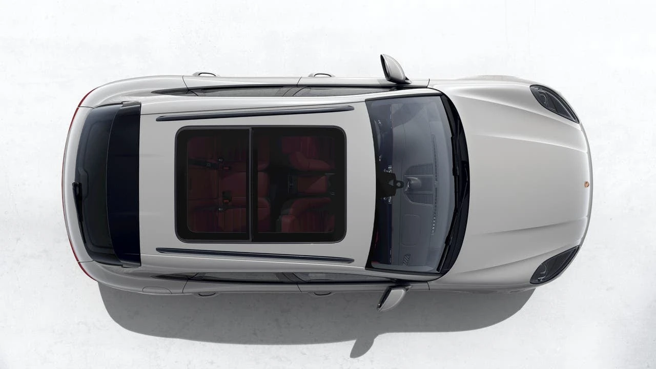 2026 Porsche Macan - Image 5 of 10