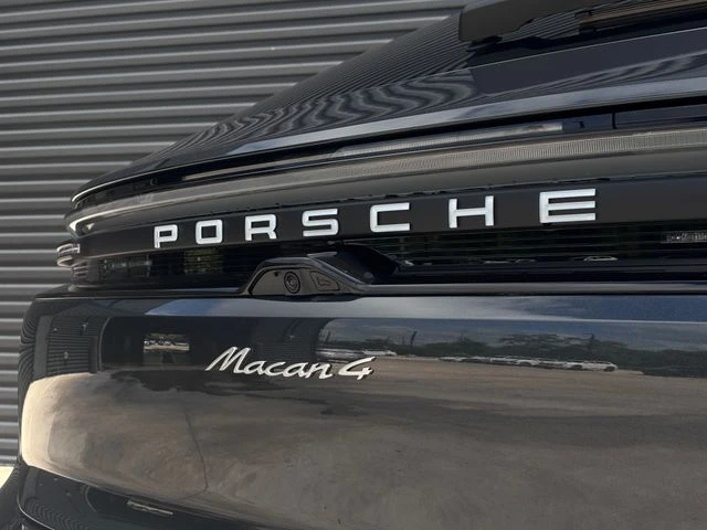 2026 Porsche Macan Electric - Image 31 of 31
