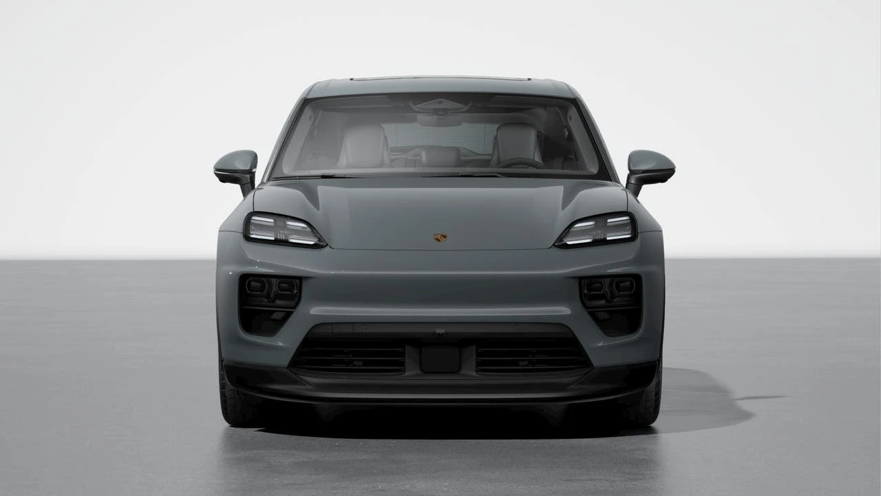 2026 Porsche Macan Electric - Image 8 of 10