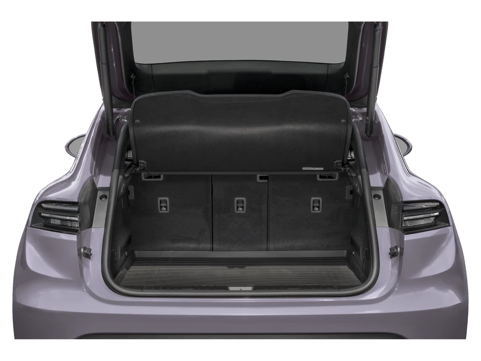 2026 Porsche Macan Electric - Image 10 of 15