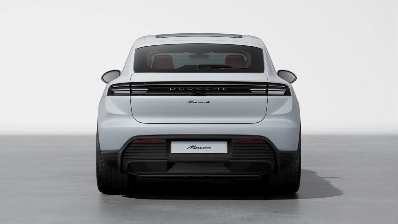 2026 Porsche Macan Electric - Image 7 of 10