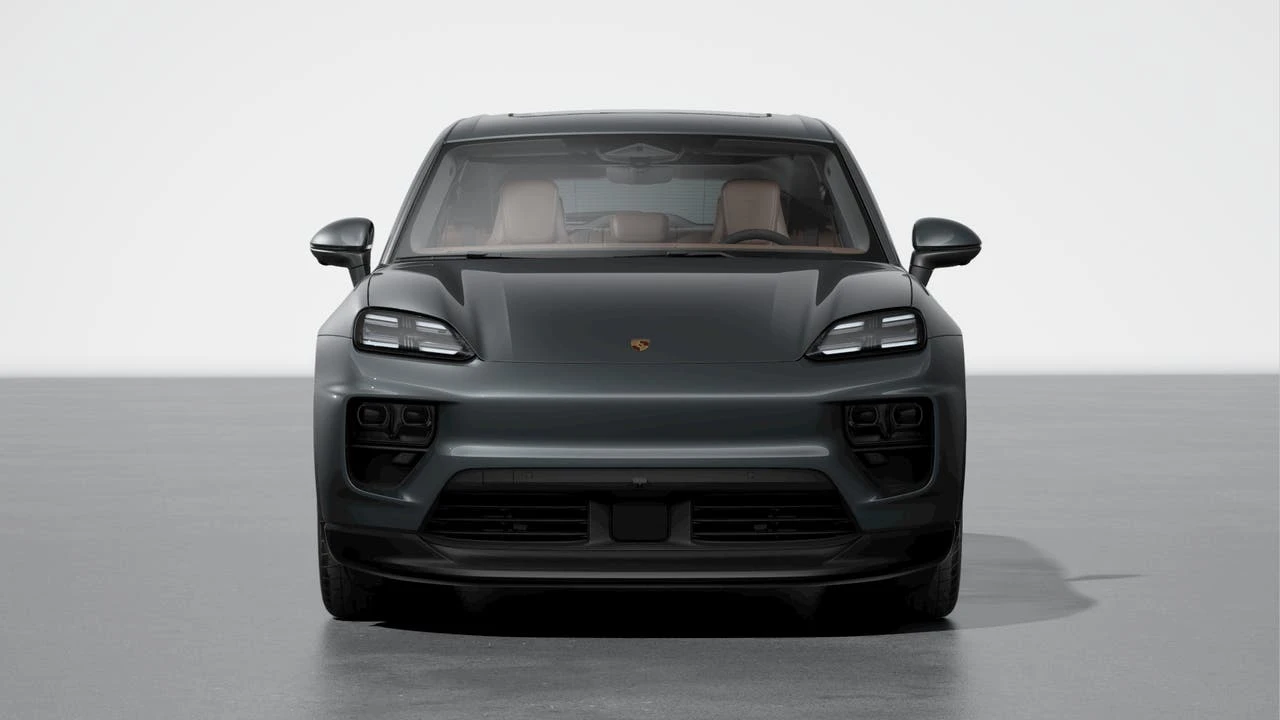 2026 Porsche Macan Electric - Image 8 of 10