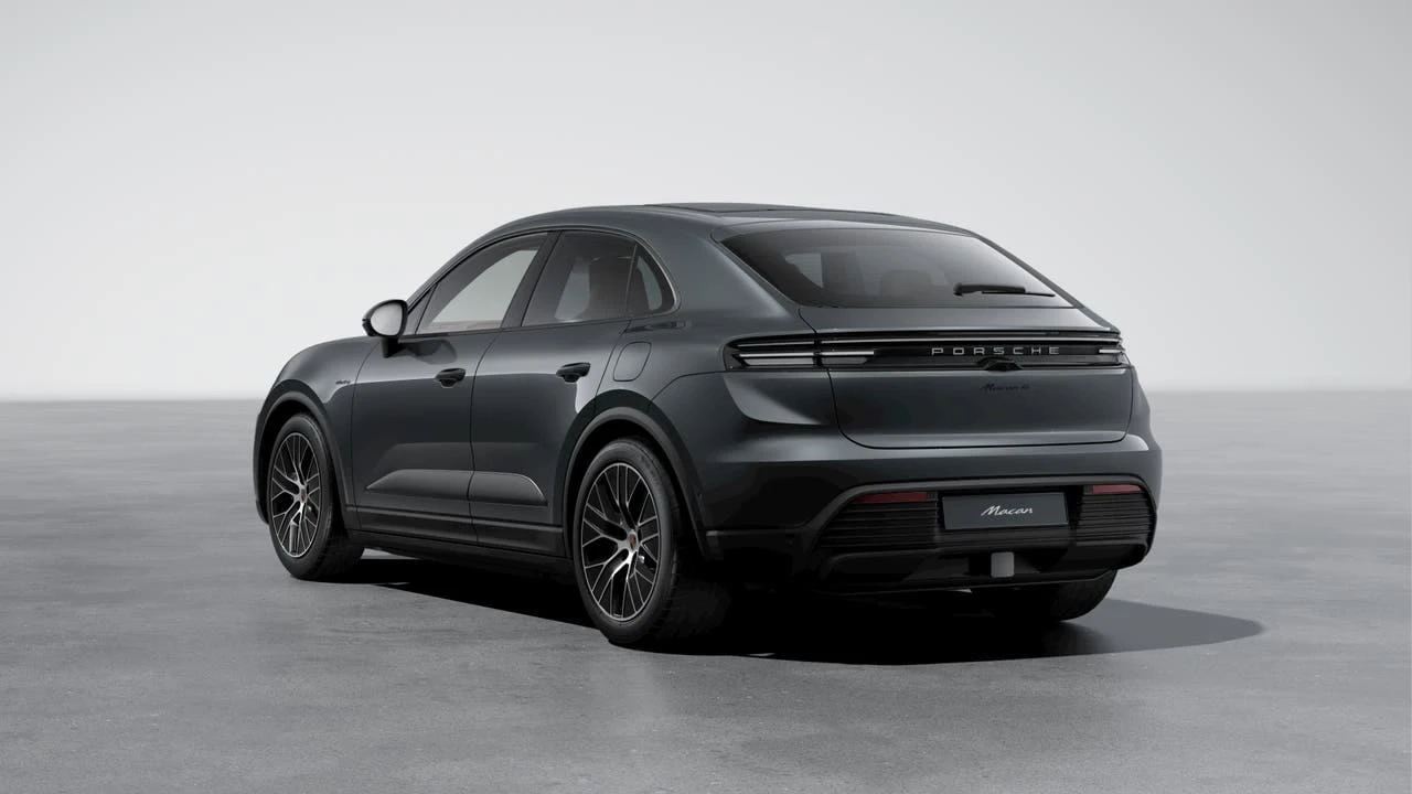 2026 Porsche Macan Electric - Image 3 of 10