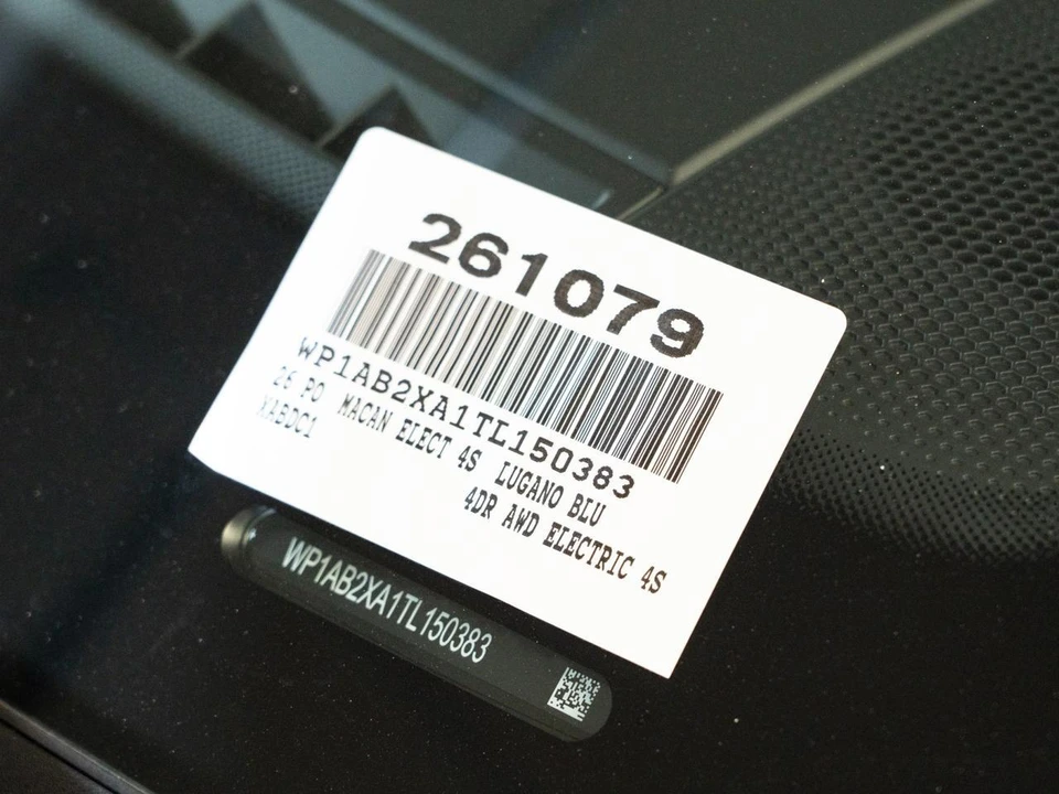 2026 Porsche Macan Electric - Image 31 of 31
