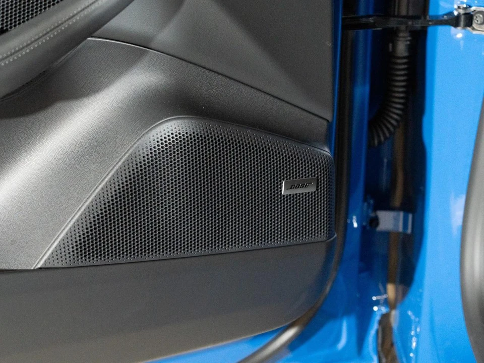 2026 Porsche Macan Electric - Image 20 of 31