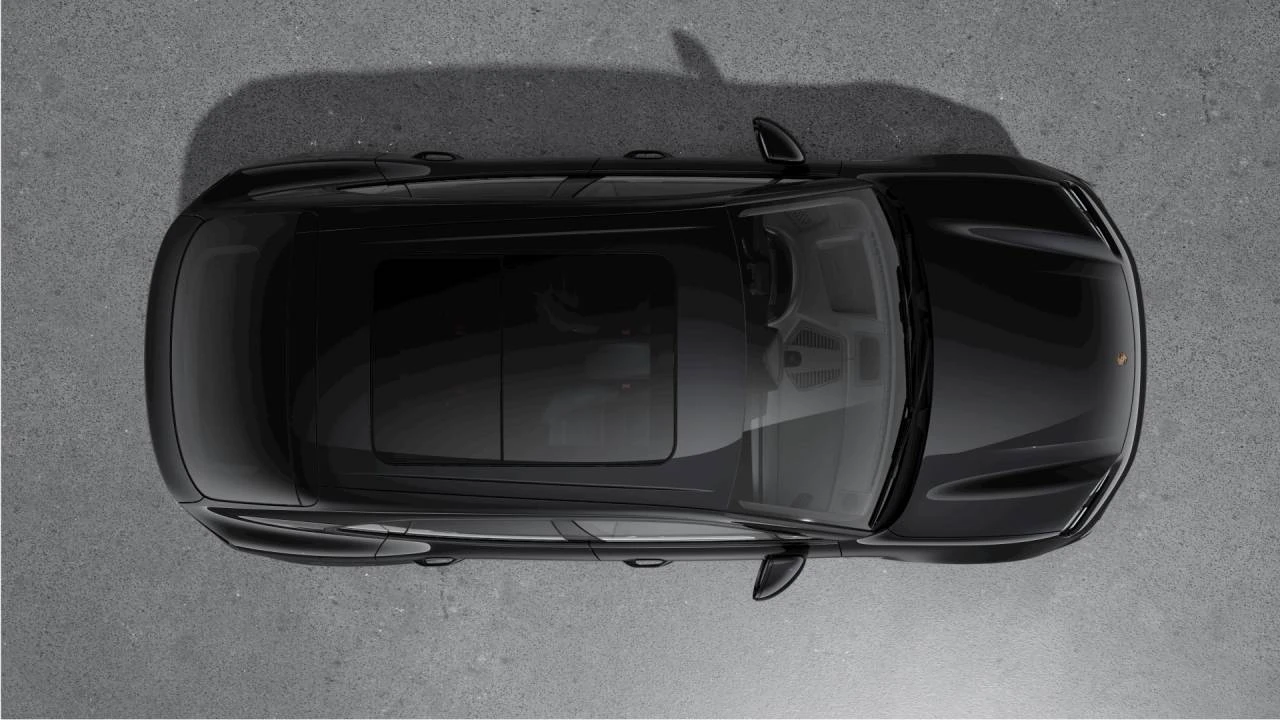 2026 Porsche Macan Electric - Image 5 of 10