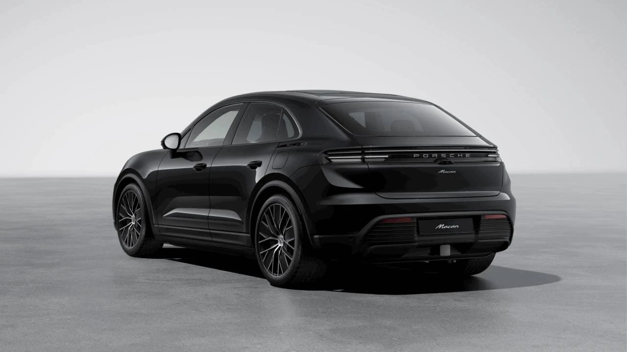 2026 Porsche Macan Electric - Image 3 of 10
