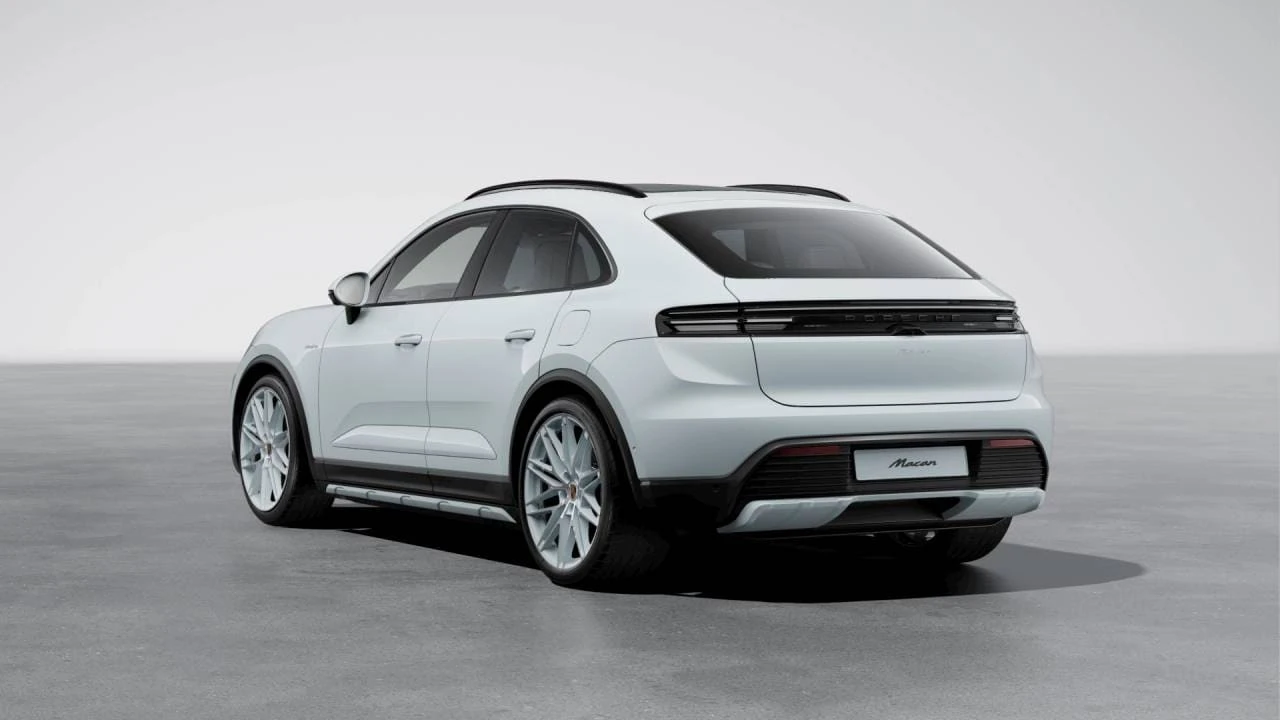 2026 Porsche Macan Electric - Image 3 of 10