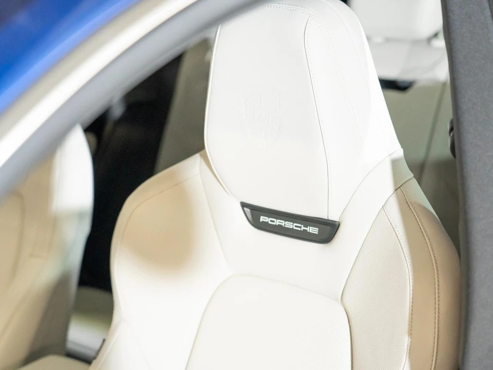 2026 Porsche Macan Electric - Image 24 of 29