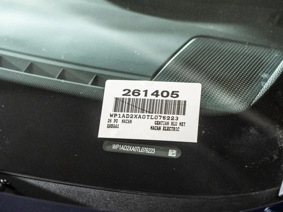 2026 Porsche Macan Electric - Image 29 of 29
