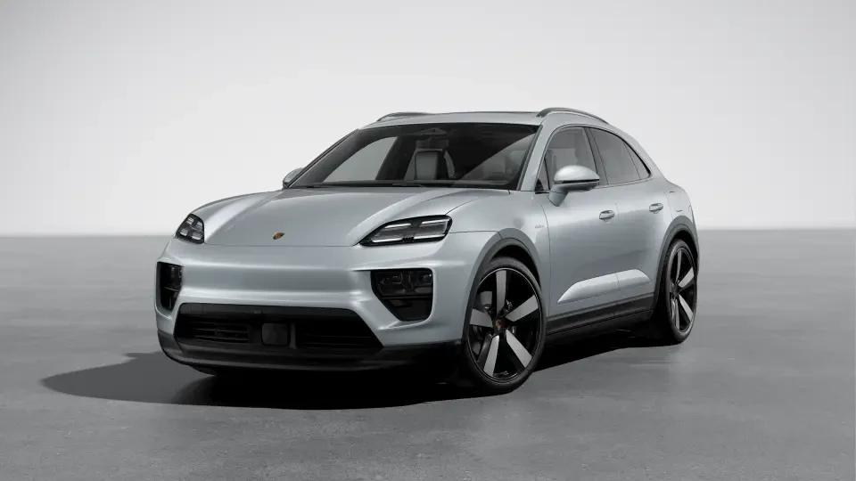 2026 Porsche Macan Electric - Image 7 of 30