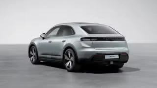 2026 Porsche Macan - Image 17 of 30