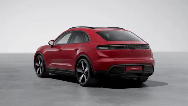 2026 Porsche Macan Electric - Image 18 of 30