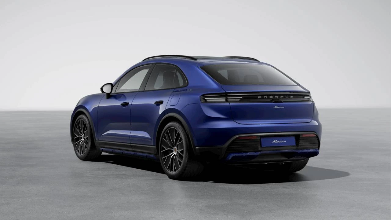 2026 Porsche Macan Electric - Image 3 of 10
