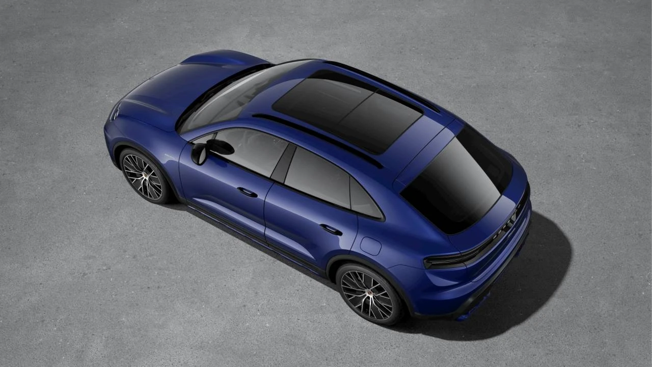 2026 Porsche Macan Electric - Image 4 of 10