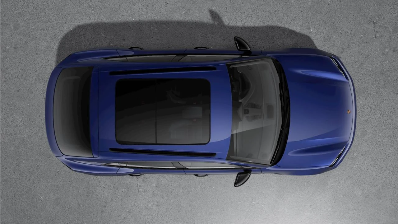 2026 Porsche Macan Electric - Image 5 of 10