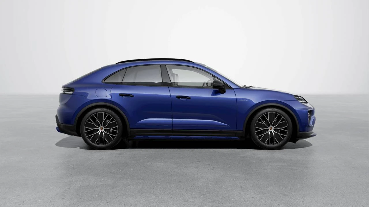 2026 Porsche Macan Electric - Image 6 of 10