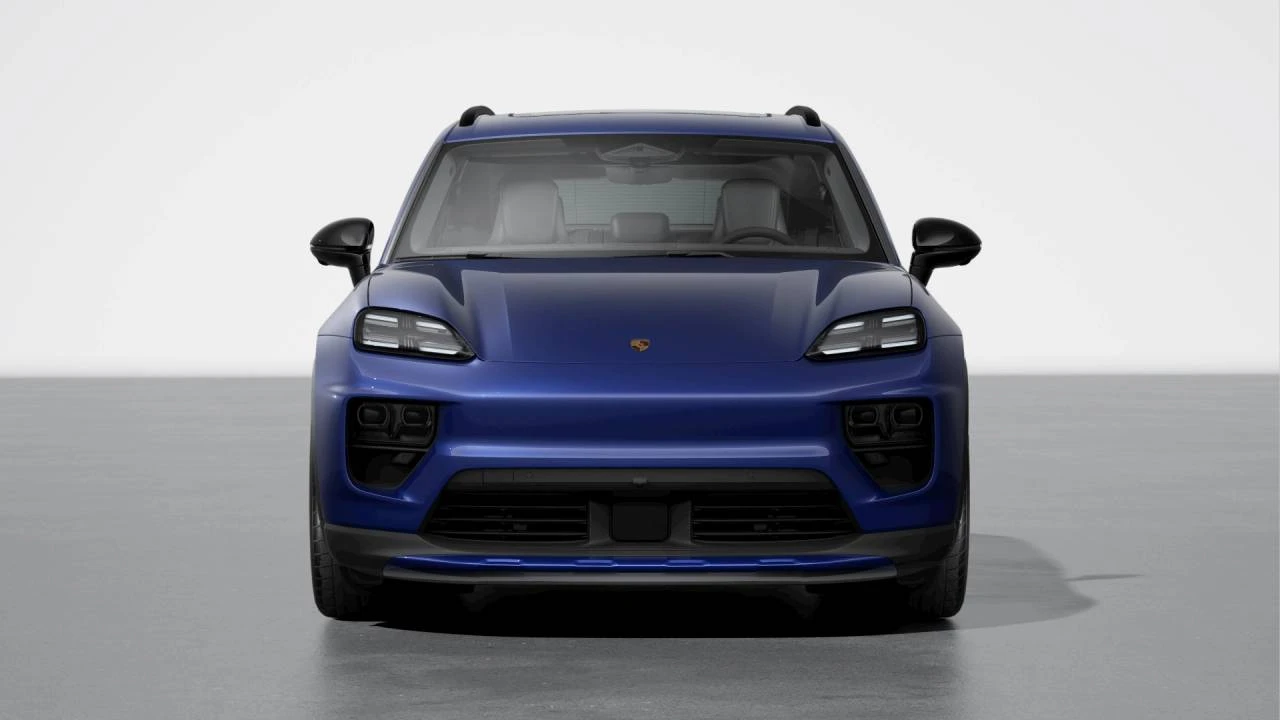2026 Porsche Macan Electric - Image 8 of 10