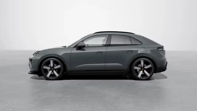 2026 Porsche Macan Electric - Image 10 of 31