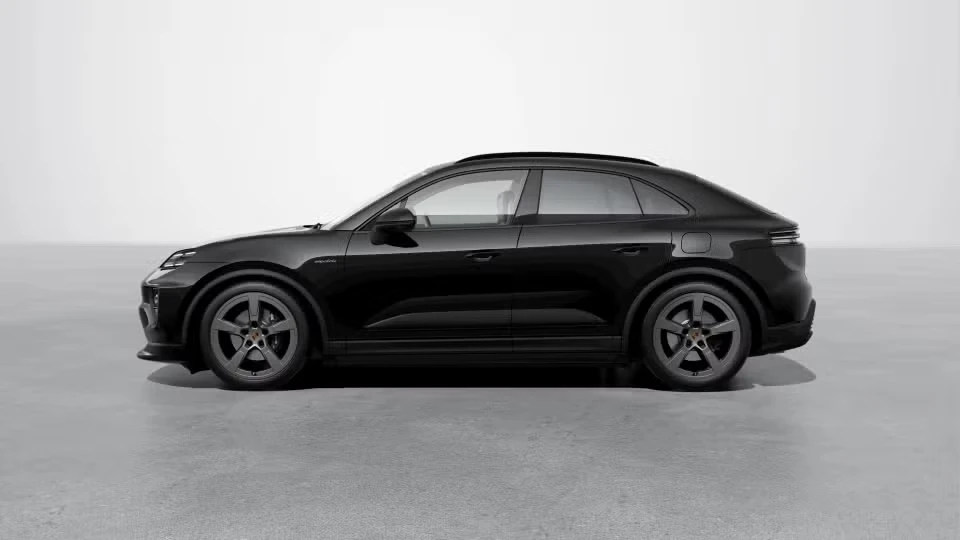 2026 Porsche Macan Electric - Image 11 of 30