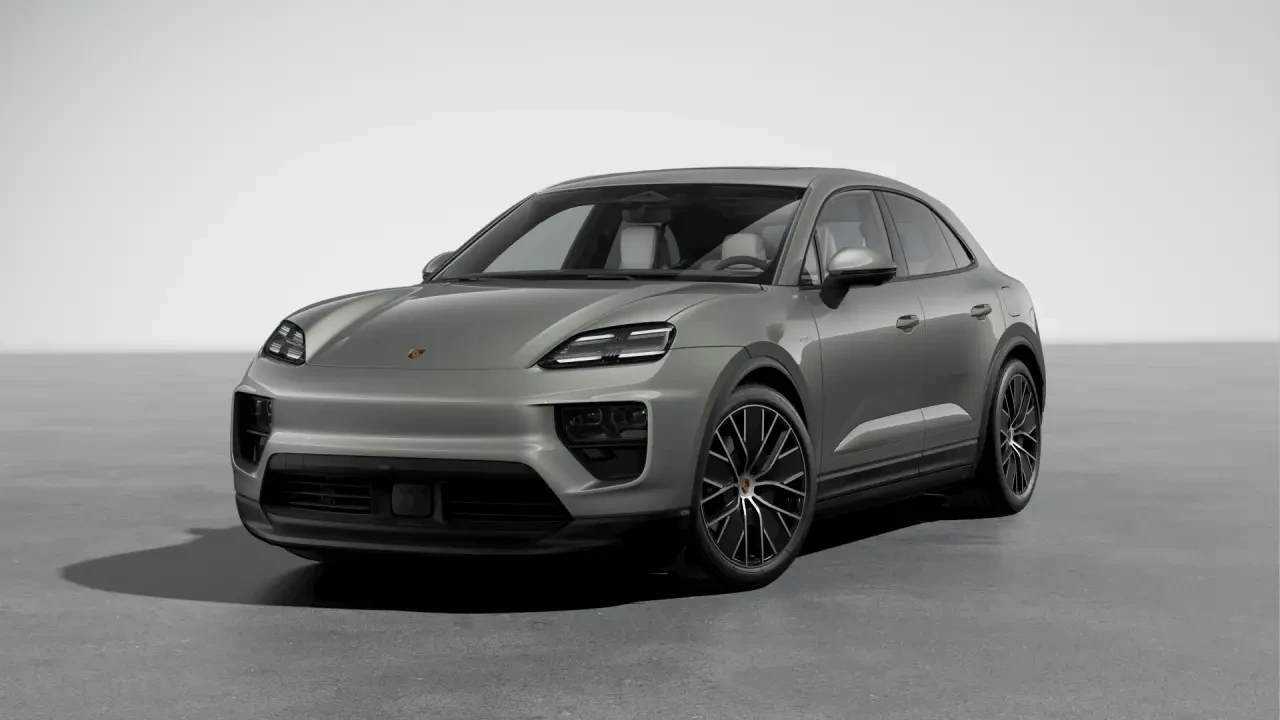 2026 Porsche Macan Electric - Image 8 of 30