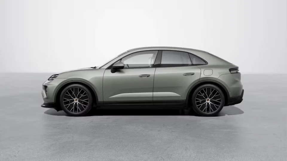 2026 Porsche Macan Electric - Image 11 of 30