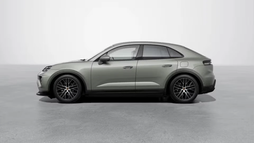 2026 Porsche Macan Electric - Image 11 of 30