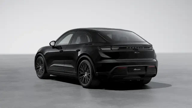 2026 Porsche Macan Electric - Image 22 of 30