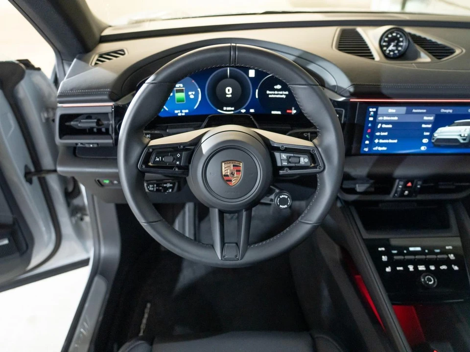 2026 Porsche Macan Electric - Image 26 of 27