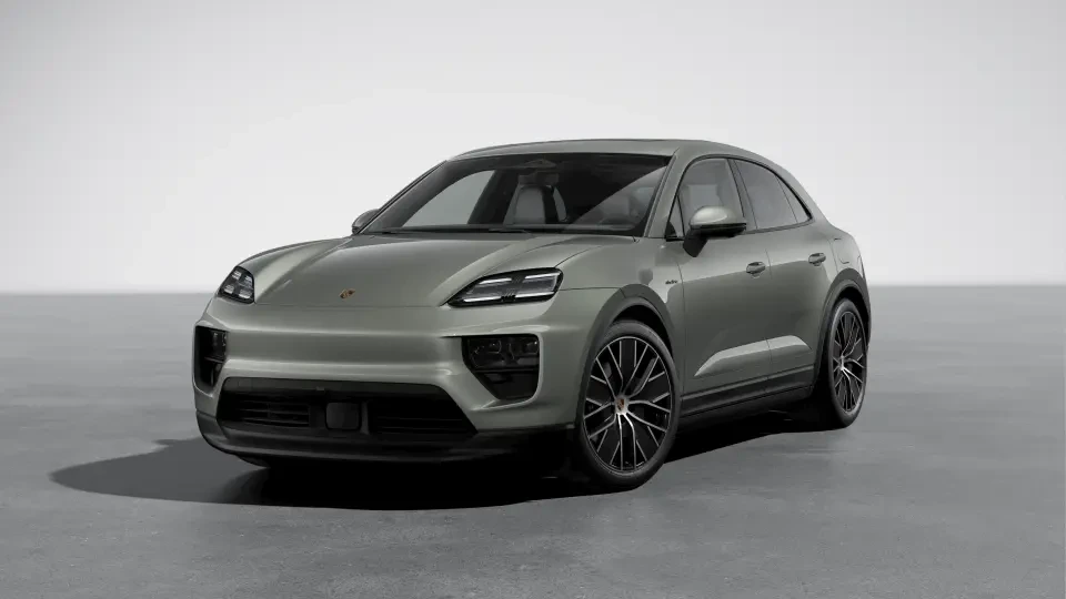 2026 Porsche Macan Electric - Image 7 of 31