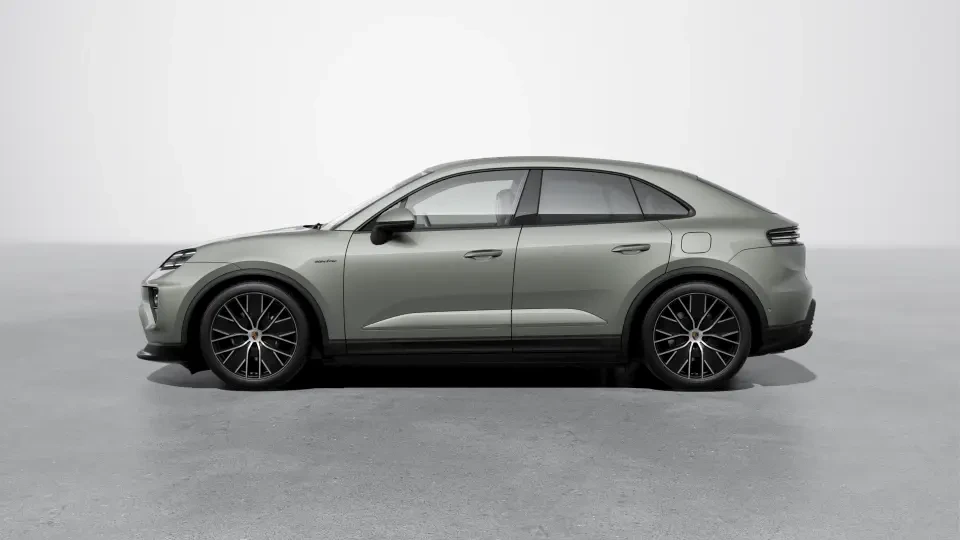 2026 Porsche Macan Electric - Image 15 of 31