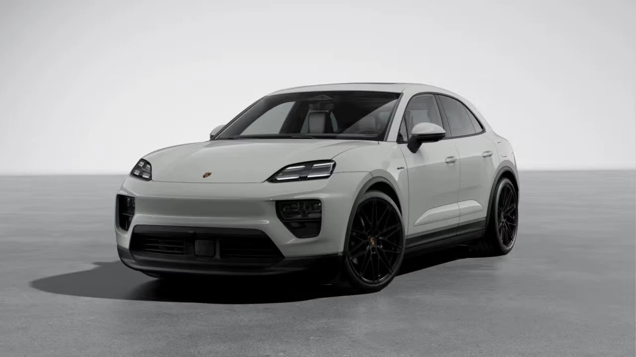 2026 Porsche Macan Electric - Image 4 of 30
