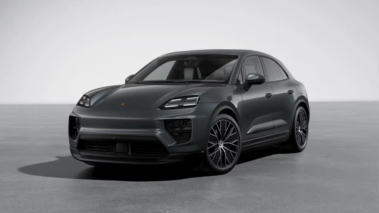 2026 Porsche Macan Electric - Image 4 of 30