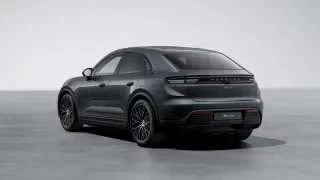 2026 Porsche Macan Electric - Image 17 of 30