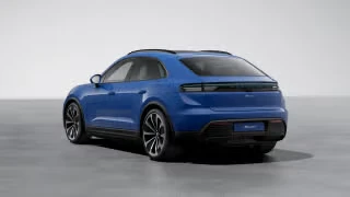 2026 Porsche Macan Electric - Image 17 of 31