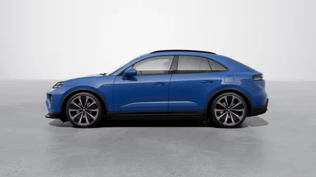 2026 Porsche Macan Electric - Image 10 of 31