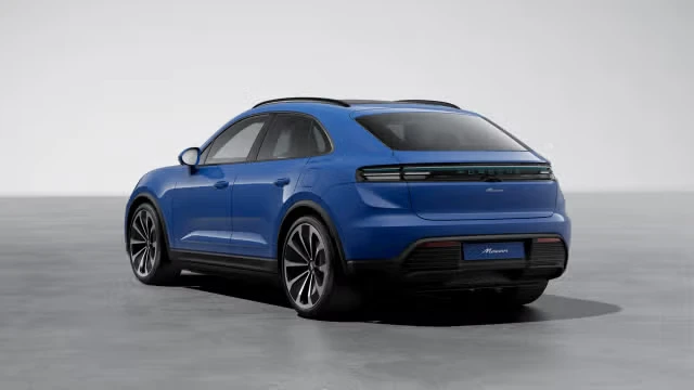 2026 Porsche Macan Electric - Image 18 of 31