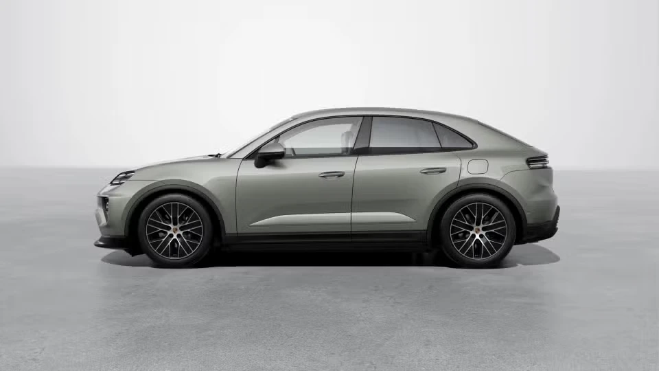 2026 Porsche Macan Electric - Image 11 of 30