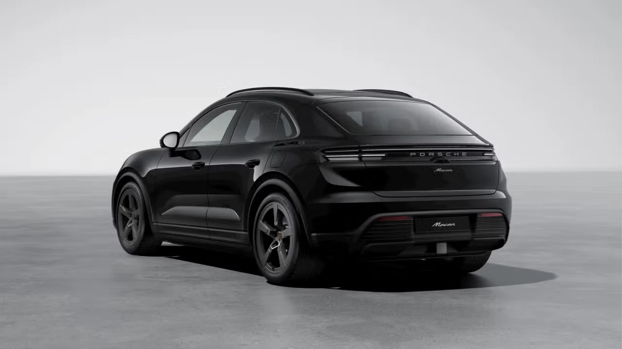 2026 Porsche Macan Electric - Image 20 of 30